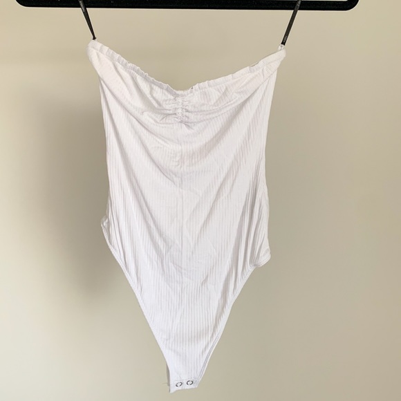Forever 21 White Tube Top Bodysuit - Picture 2 of 2